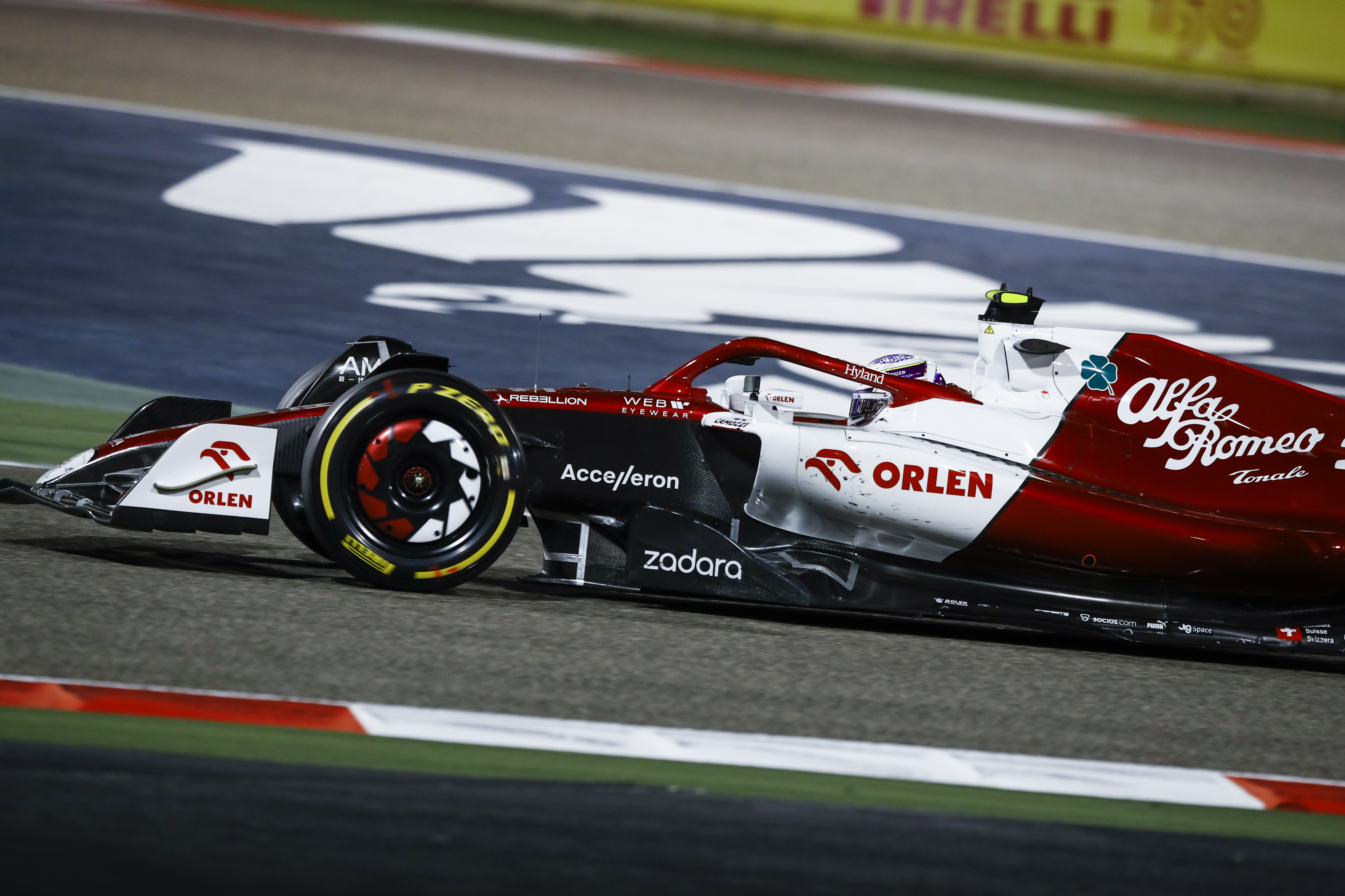 2022 Bahrain Grand Prix - Sunday-43.JPG